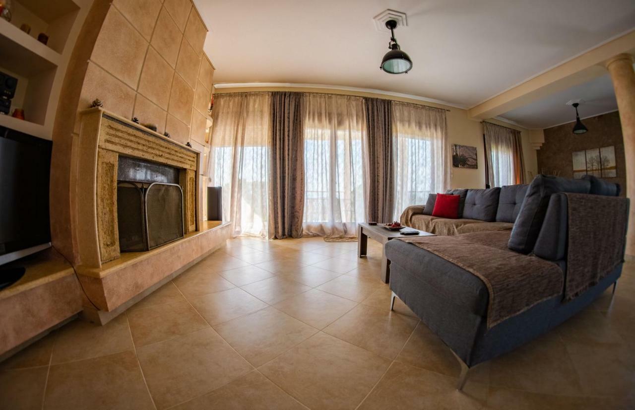 Luxury Villa Thea Volos Buitenkant foto